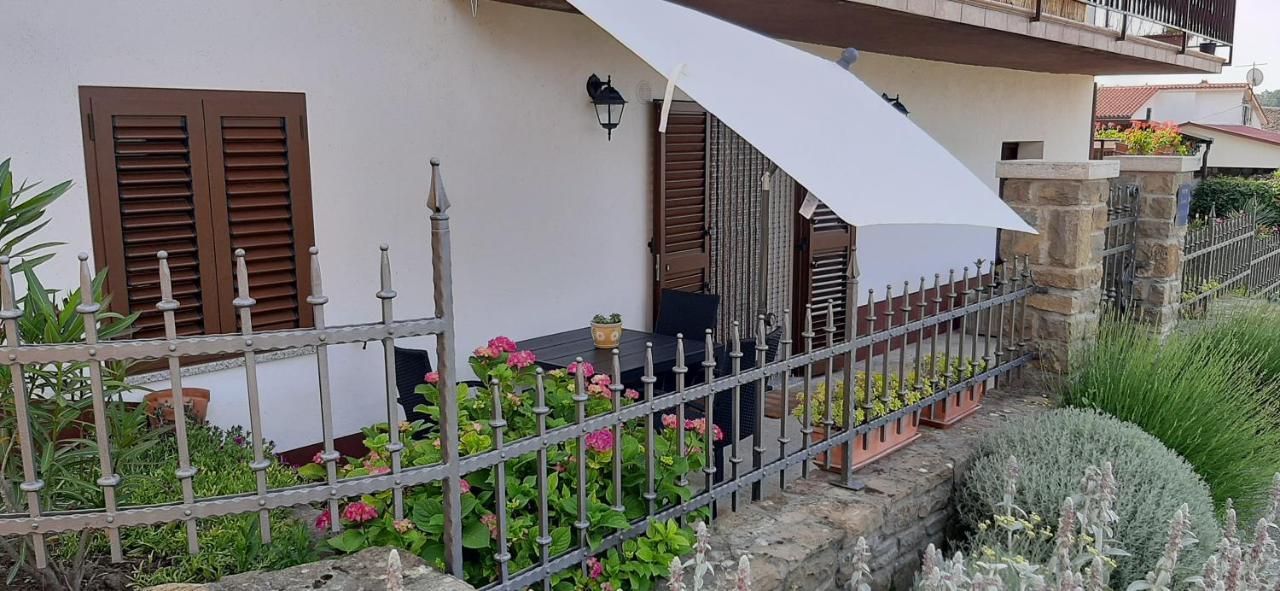 App Parenzana Apartment Groznjan Exterior photo